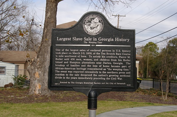 A historical marker commemorating the Weeping Time was installed near the site of the Ten Broeck Racetrack in 2008. David Seibert, January 20, 2009/Courtesy HMdb.org